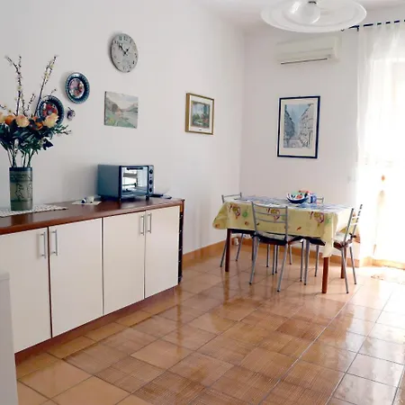 Belvilla By Oyo Casa Carmela *