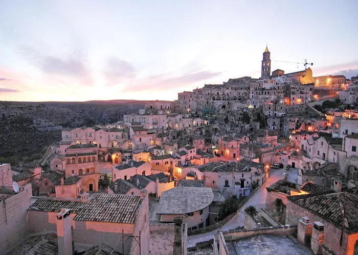 Cozy Retreat, Матера